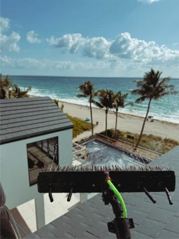 exterior cleaning service technician